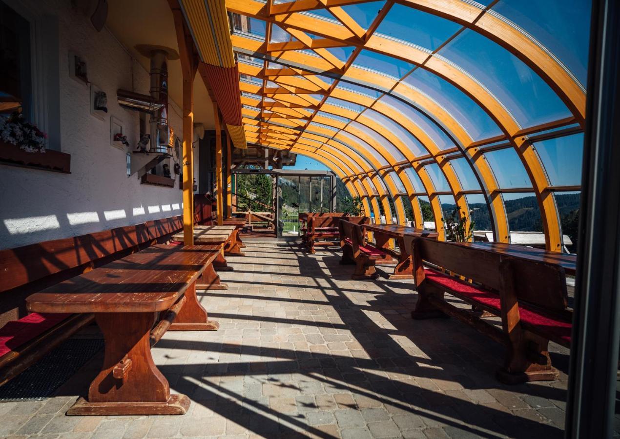 Berggasthof Zur Todtnauer Huette フェルトベルク エクステリア 写真